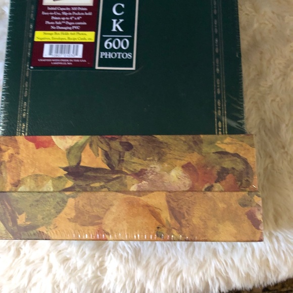 Thompson Dark Green Bonded Leather Photo Album Set of 2 Books - Picture 4 of 5